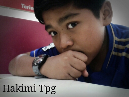 Nama aku Eryshah Hakimi korang nak ape pon boley umur 14 and sekolah King Edward Taiping.....single .