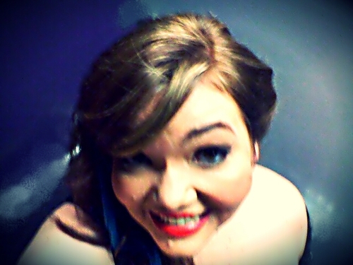 ♥♪ I am made of blue sky + hard rock... I run @BlueSkyMusicEnt + head up @indieconnectla. [http://t.co/IlLK3WYN] ♥♪