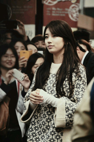 Visual & Maknae from Miss A • 94 lines • singer ; actress ; model • #KirinArt_RP (ﾉѮ ิ ‎​ﻬ ิ)ﾉѮ