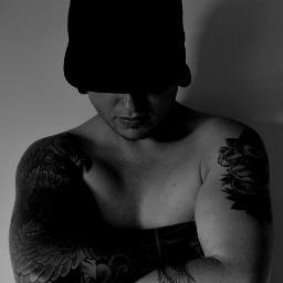 Boy with a Box. Xavier is a handsome 27yo, genuine, friendly and charming trans female to male escort providing services for both men and women in Australia.