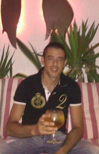 joaquinon82's profile picture. 