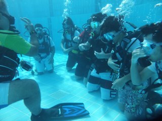 Diving , Dive , غوص , DIVING INSTRUCTOR ,  مدرب غوص