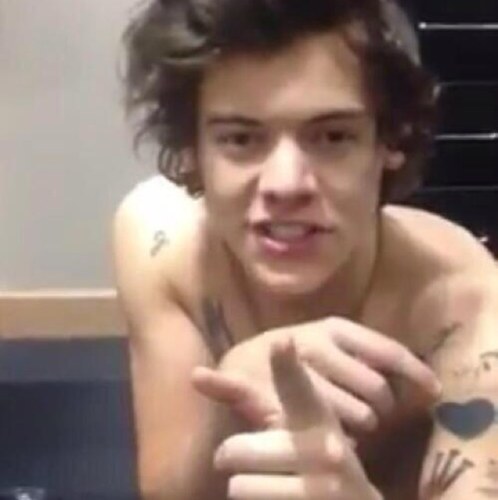 ilynigguh_tl's profile picture. Im obviously @ilynigguh's tl go be a nigga somewhere else faggot