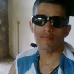 sou uma pessoa calma,inteligente,responssavel,gosto muito de musica,curto,funk,sertanejo,tudo misturado,sou facil de faser amizades...