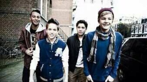 Mainstreet ! | stop the time | mind is blown | my main girl | mainiac |