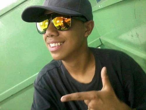 Mulher é q nem rapadura é dura +s é gostoso