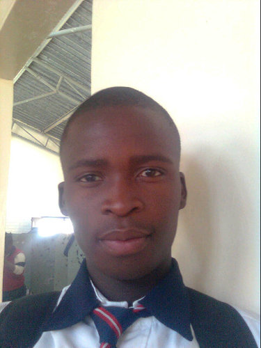 Phicksbalatseng's profile picture. I am like a postage stamp, i stick to 1 thing until i get there.i don't need a battery coz i am in charge .