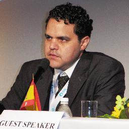 Latin American Scrap processor and trader, speaker at conferences. Collaborates with consumers to expand scrap metal use in their operations.