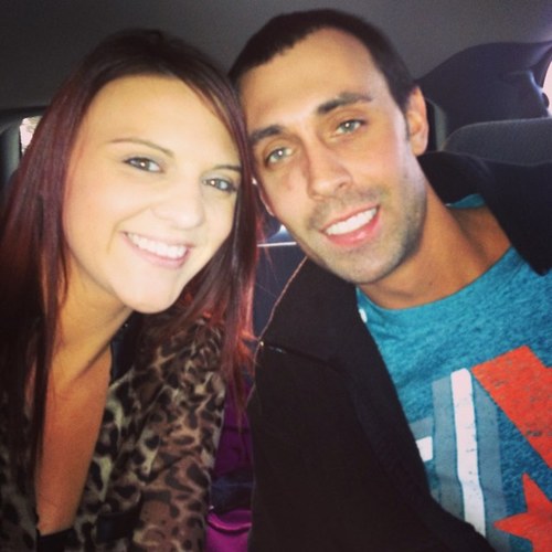 b_nicole_w's profile picture. 