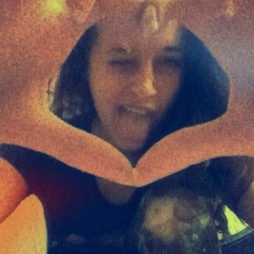 Autumnmn109's profile picture. Facebook:- autumn chambers
Ask.fm:- autumnmn 
Instagram:- autumnmn1910
Skype:- autumnch2