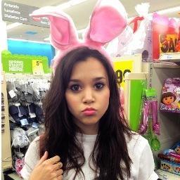 Soy Megan,una tipa que hace covers en youtube y solo tengo una cancion.Soy directioner.