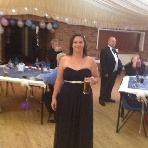 I have 3 kids. Two boys one girl who is a lp im married and support lpuk all the way , love my life and my moto is live life to the full as u never know
