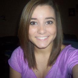 follow me & ill follow u back;*