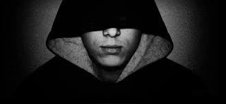 Escuchando lo que mas amo el rap...Lo llevo en mis venas...♥♥  ♥...( Scrop Y Canserbero)....♥