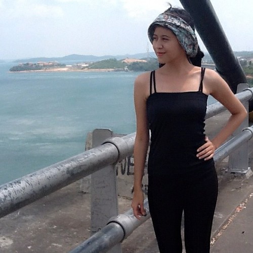 accountselling3's profile picture. Peace