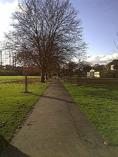 motspurparkmums's profile picture. Parents & childminders living/working in lovely Motspur Park, sharing top tips on what's on, local opinion, anything of interest really...plus monthly meet-ups!