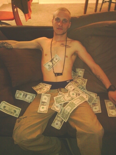 Tatted up all day an i aint even done yet, cool as fuck, so fwm, follow me, i follow back, i design tattoo too so hit me up if yu wont sum sketched.........