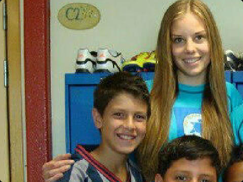 Mi mama es alemana pero yo naci y creci en el pais mas bello del mundo Guatemala ♥ quiero ser modelo y siempre feliz