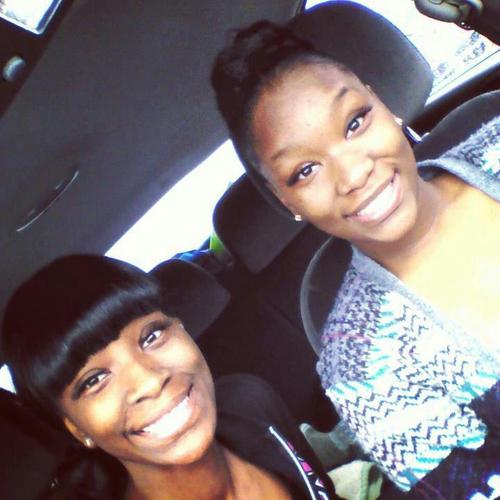 BOW down to a mf G :) FOLLOW FOLLOW FOLLOW #TEAM FOLLOW BACK :)