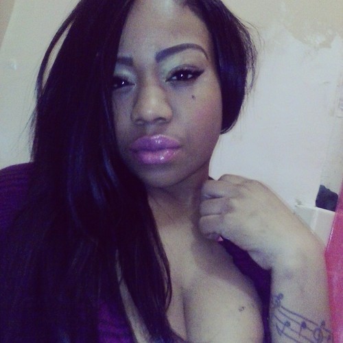 Very sweet,&& outgoing person...ii love; music without it im nothing...love to shop,sing,&& have fun