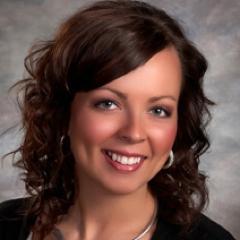 Missouri born, transplant Kansan, MU & Texas Tech grad, Christian, Zumba fan, karaoke queen, news junkie, music & sports lover, sister, daughter, farmer!