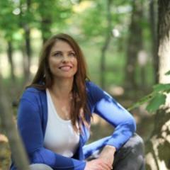 RN, Dip. Ac, DHMS, Homeopath Through my dedication and commitment to homeopathy and holistic health, I help people live healthier and more balanced lives.