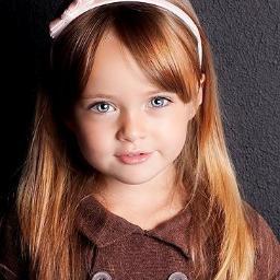 I is Emalie Buts its Emma for shorts I 5 I am waitings to be reunited with my baby brother @LilManLogan