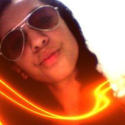 Viver e não ter a vergonha de ser feliz. Cantar e cantar e cantar a beleza de ser um eterno aprendiz