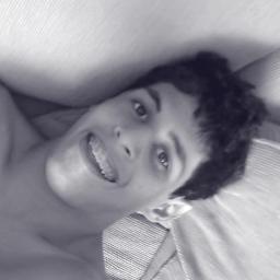 Busque incansavelmente aquilo que te faz Feliz ! *---*