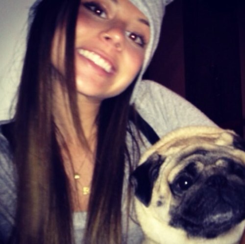 Intagram: rafaela179