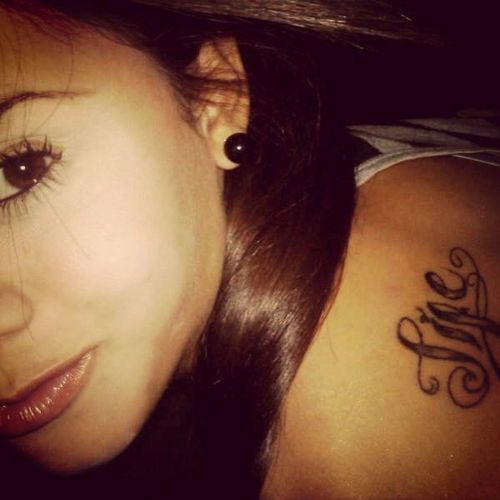 Derecho♥
Instagram: nurivmr