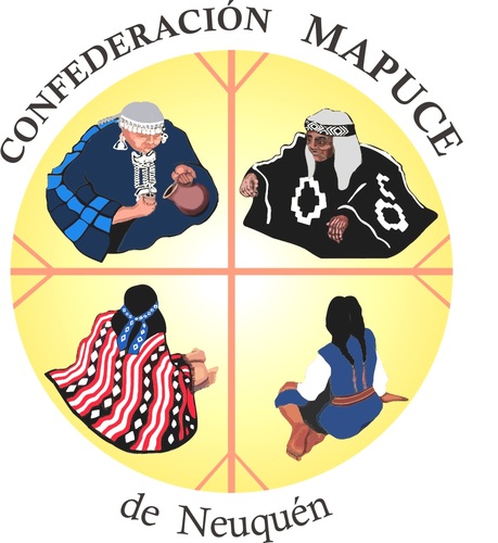 Confederación Mapuce de Neuquén, organizacion representativa de los 58 lof (comunidades) mapuce de la provincia del Neuquén. Conformada en 1970.