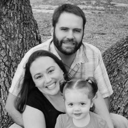 Momma to a beautiful spunky fun loving little girl. Lover of family friends & wine. Blogger. I {HEART} Books. SocialMedia/PR Consultant. Owner Biblio Babes.