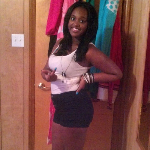 if you all about wht you tweetin than follow a real BITCH (: iont fw / to many i hold it down by myself best way to BE ` na follow me & ill follow back ♥