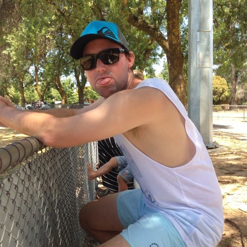 timmy_vt31's profile picture. Family man that makes room for football and a quite beer or 2