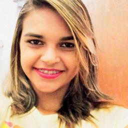 Ninguém tem o direito de me julgar a não ser eu mesmo. Eu me pertenço e de mim faço o que bem entender. Raul Seixas :)