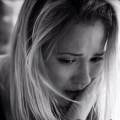 ι ∂σи'т вєℓσиg... • Depression, ed, anxiety, self harm. • мαувє σиє ∂αу ι'ℓℓ gєт вєттєя (girl)