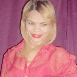 ზ DIFICIO é se descrever, fazer com que palavras definam quem você é, ou deixa de ser.
  não me julgue, você sabe meu nome, não minha história....