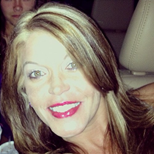 carriefwalker's profile picture. 