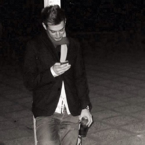 Domingomarin's profile picture. Un día sin reir es un día perdido Charlie Chaplin