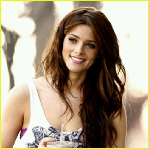 AshleyGreeneAUS's profile picture. An Ashley Greene fan from Australia. Ashley replied to me 26/07/2010