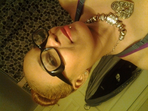 CHOCOLATECOCANE's profile picture. 