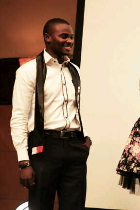 akpow2's profile picture. Certified Mixologist, Model, Contemporary Dance Instructor and Event Productions Assistant.