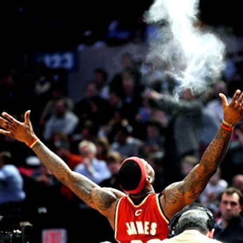The official account for dedicated athletes. Follow my personal @Thelukelearbomb