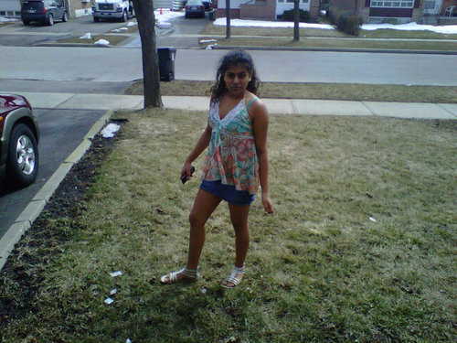 Drop it drop it low gurl love tht song my baby tell me tht all the time