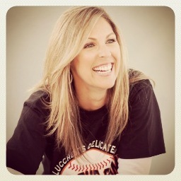 Amy G. is the CSN In-Game reporter for the SF Giants but she's also a wife, mom of 2 & local Petaluma gal!  Get Amy G's scoop on what's hot in & around P-Town!