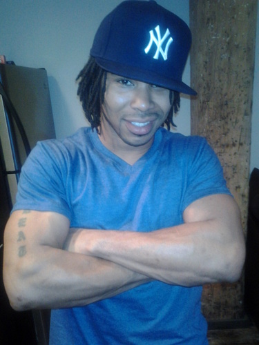 Comicozy6's profile picture. ME BEING ME MADE ME EVERYTHING I AM, & GOD CREATED ME FOR JUST THAT! CH CH6CK!