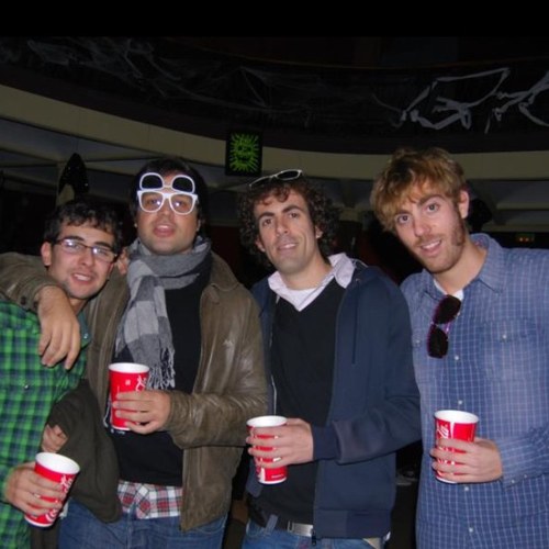 SomaClub_Grup's profile picture. Galdric Bover - Veu i guitarra / Jacob Serra - Veu i guitarra / Gerard Feliu - Baix / Iu Bover - Bateria