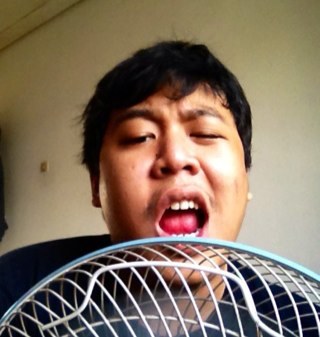 mauiqbal's profile picture. gue gak gendut!cuman buncit!