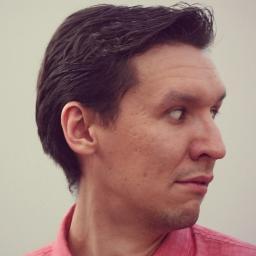 Рекламщик, копирайтер, игрок Что?Где?Когда?, политолог. Готов есть, молиться, любить. Но завтра.